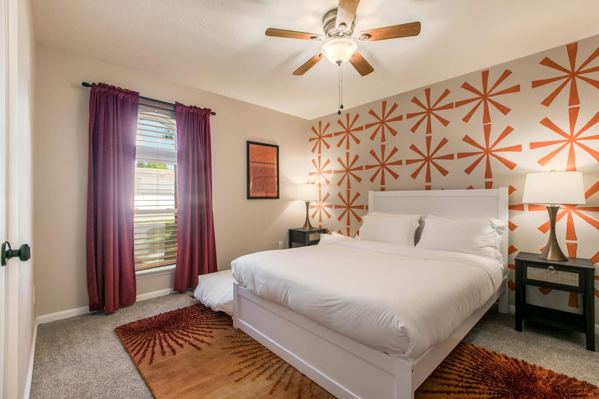 Oasis Retreat - Hot Tub - King Bd - Fire Pit - Games - Near Golf - 4 Bdrm - Sleeps Up To 12 Holiday home