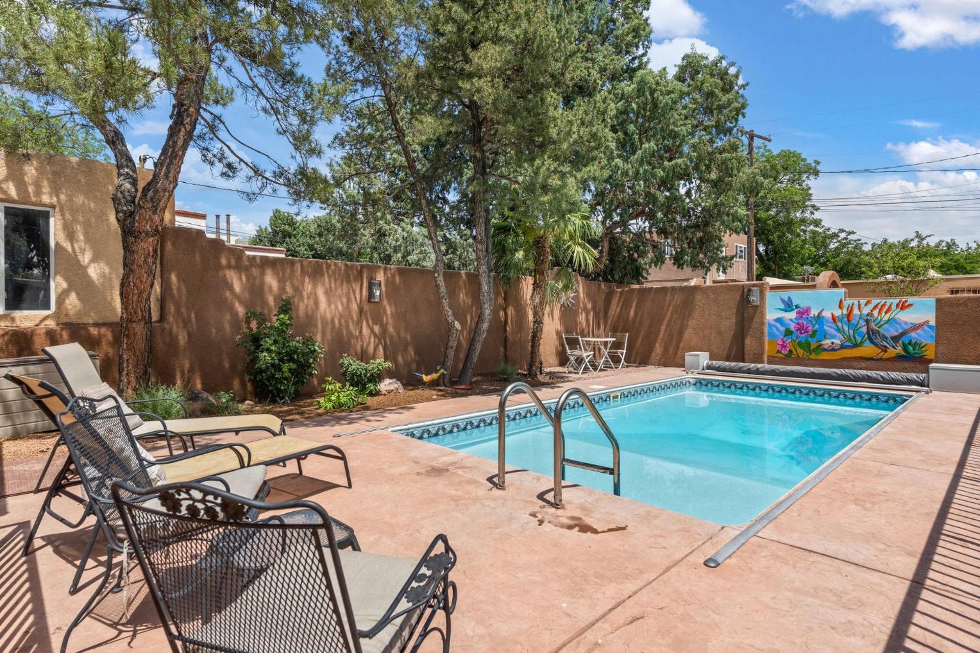 Unm Studentsparents At Discounted Prices Albuquerque
