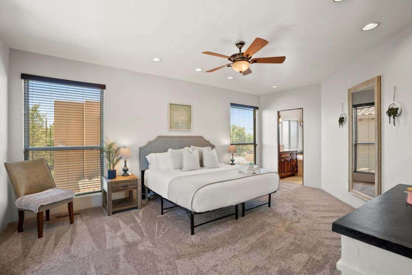 Luxury Tuscan Near Old Town