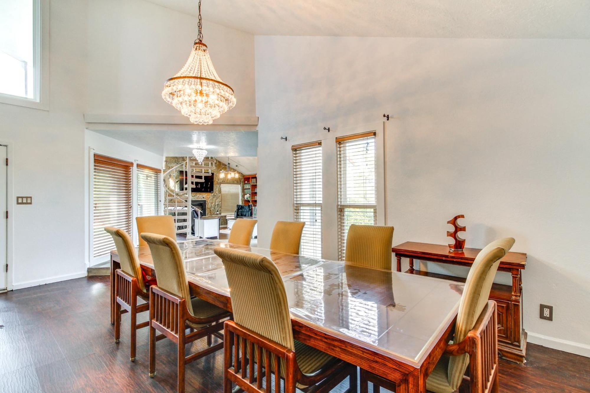Holiday home Oasis With Deck, Putting And Views! Albuquerque