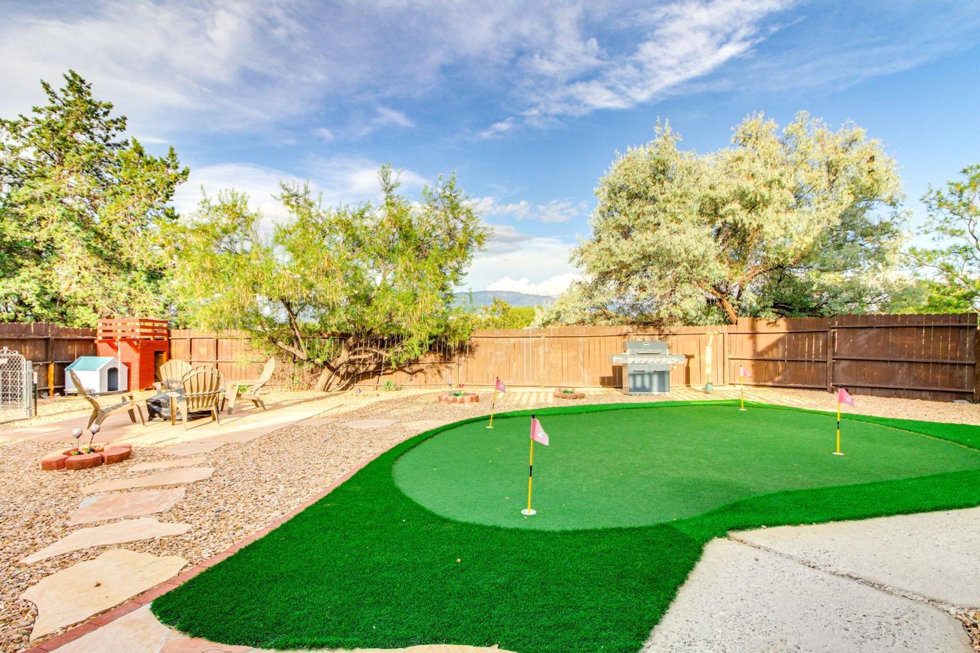 Oasis With Deck, Putting And Views! *