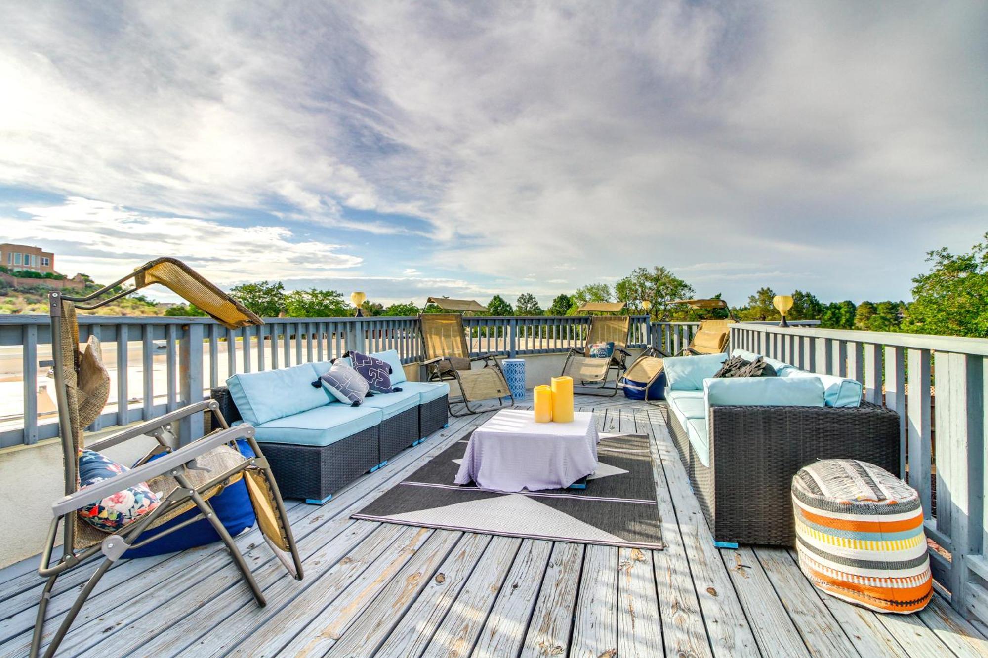 Holiday home Oasis With Deck, Putting And Views! Albuquerque