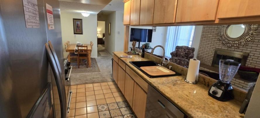 Hot Air Balloon Haven, King Bed, Office, Foosball, Crib Holiday home *