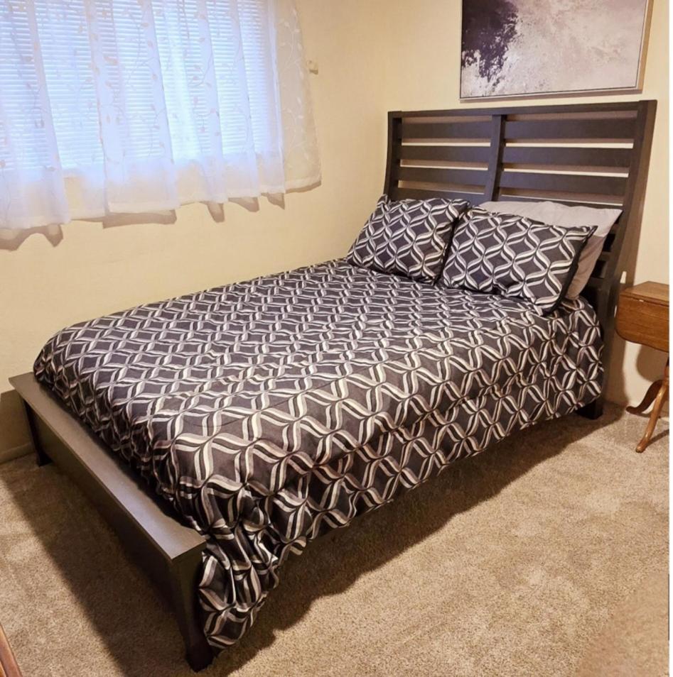 Holiday home Hot Air Balloon Haven, King Bed, Office, Foosball, Crib *