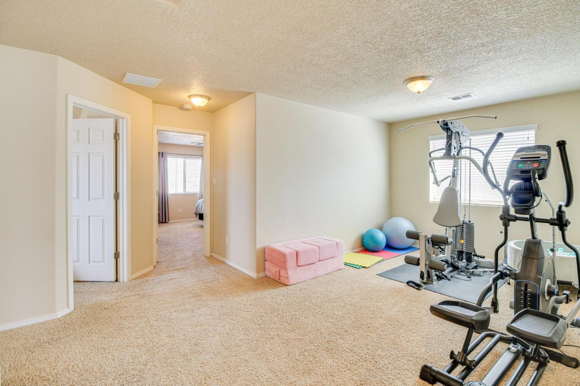 Family-friendly With Mtn View In Albuquerque! Holiday home