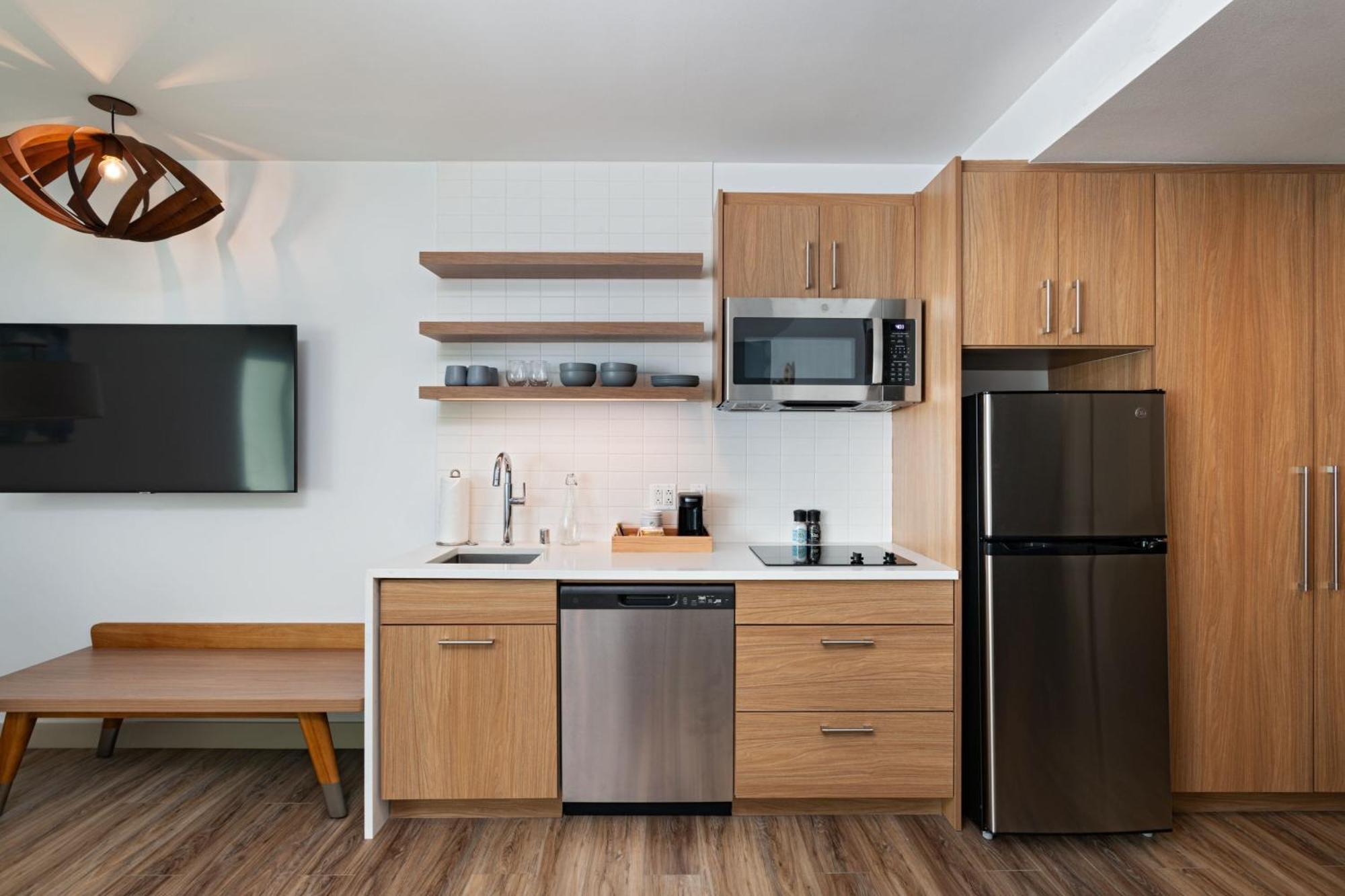 Hotel Element Uptown
