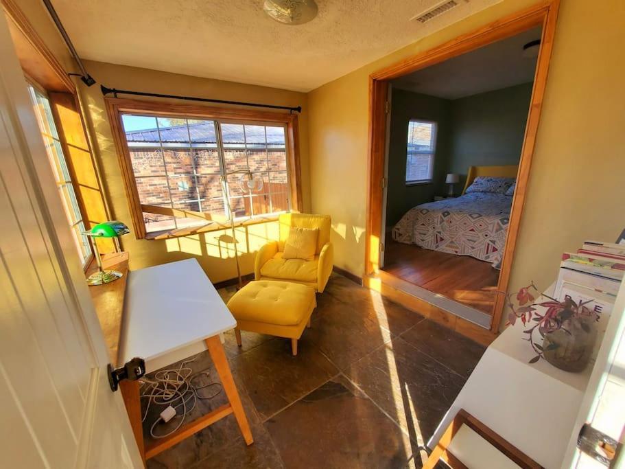 Lovely 2br Pet Friendly In Heart Of Nob Hill Albuquerque