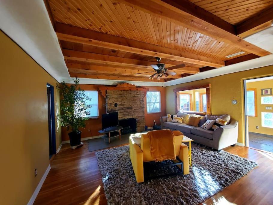 Lovely 2br Pet Friendly In Heart Of Nob Hill Holiday home Albuquerque