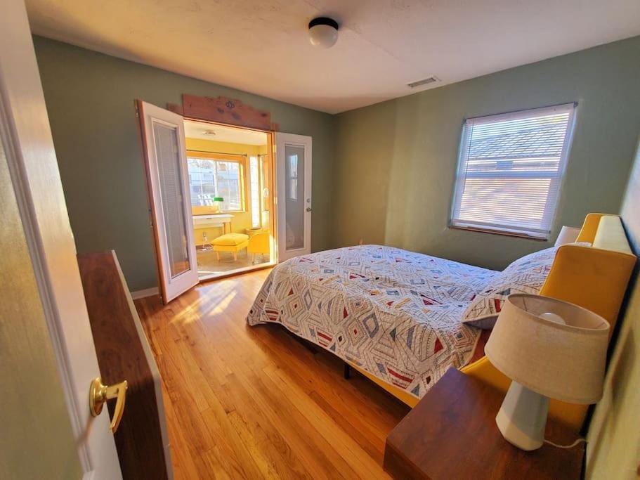 Holiday home Lovely 2br Pet Friendly In Heart Of Nob Hill Albuquerque
