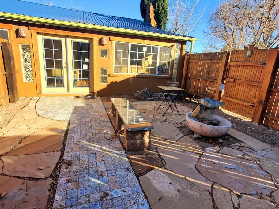 Lovely 2br Pet Friendly In Heart Of Nob Hill Albuquerque
