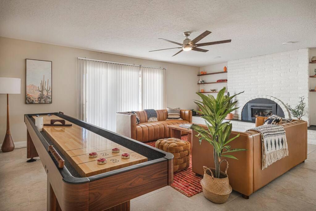 Chic 5 Bed Boho Retreat With - Games & Outdoor Movies! Albuquerque