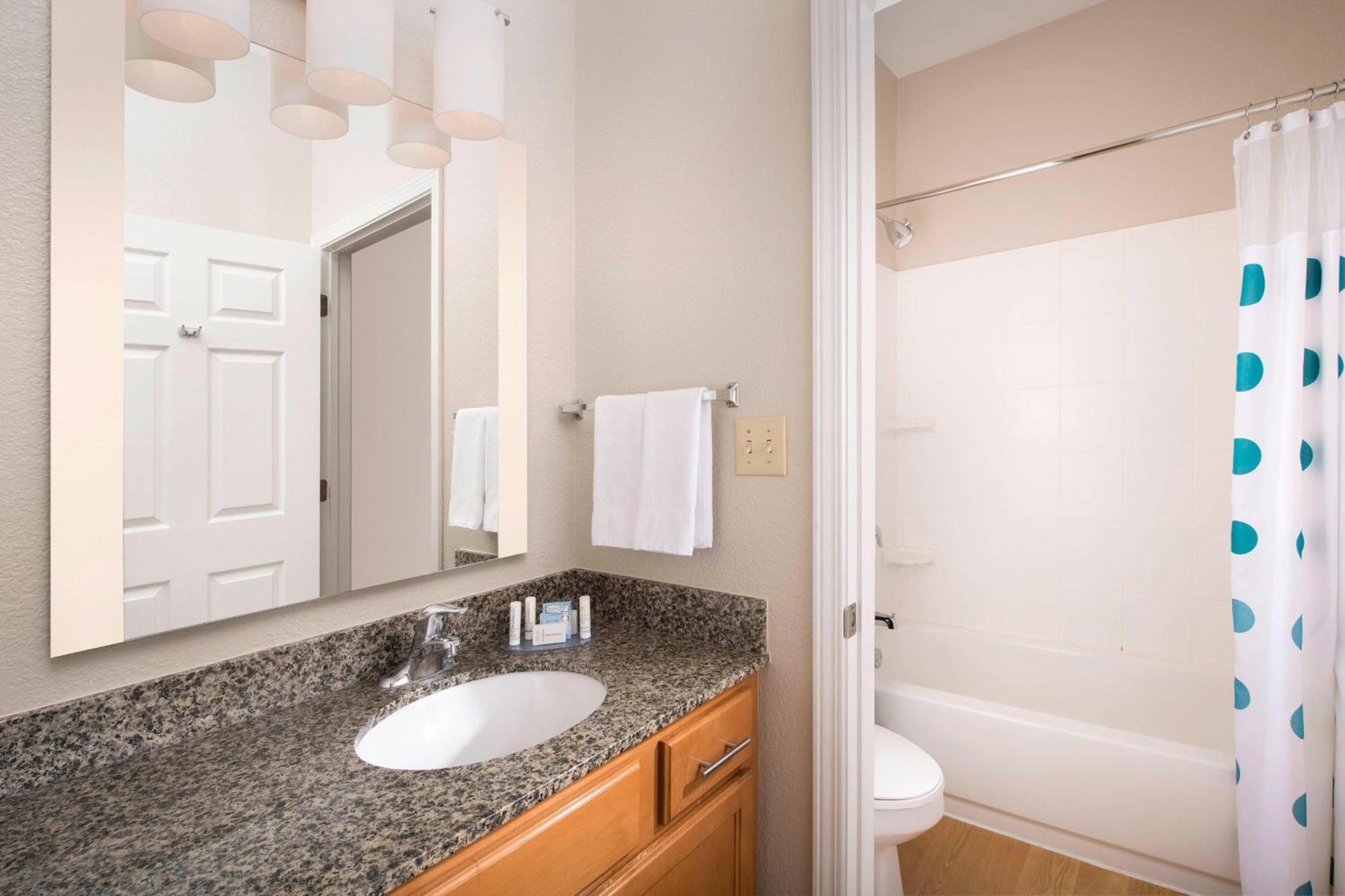 Towneplace By Marriott Airport Hotel Albuquerque