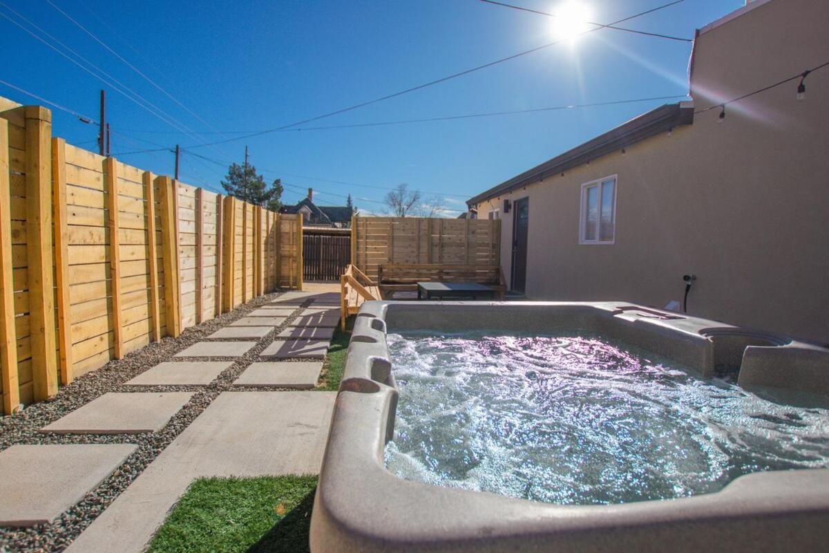 Sage At Arnotriplex! Hot Tub And Pet Friendly! Apartment Albuquerque