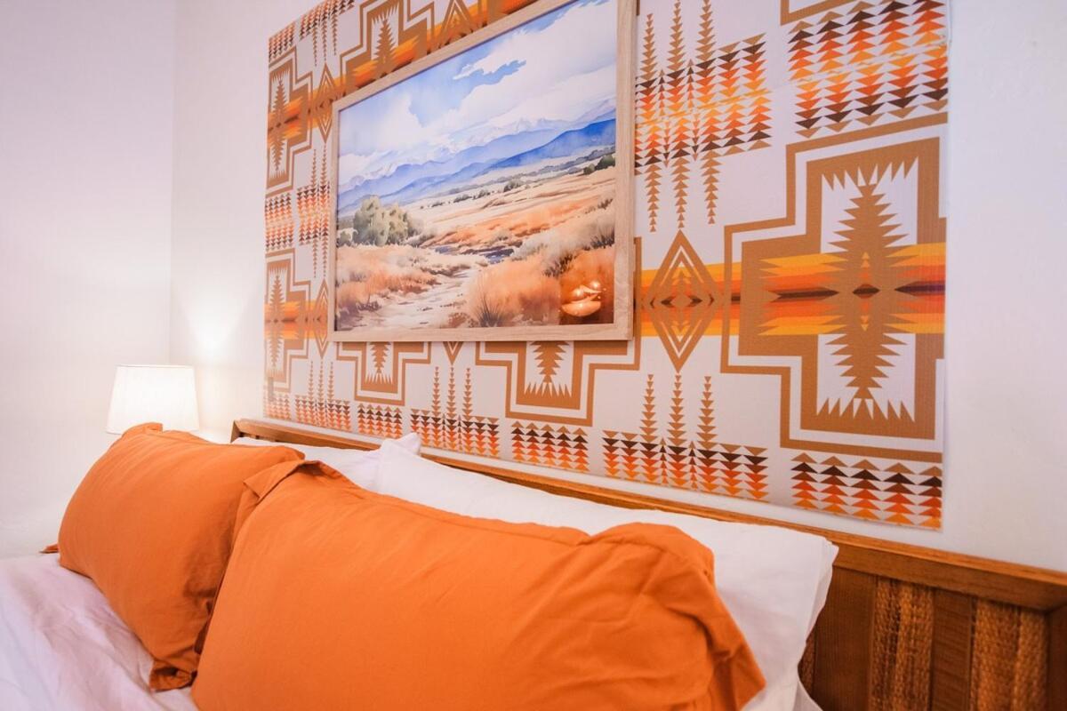 Terracotta At Arnotriplex! Hot Tub And Pet Friendly! Apartment Albuquerque