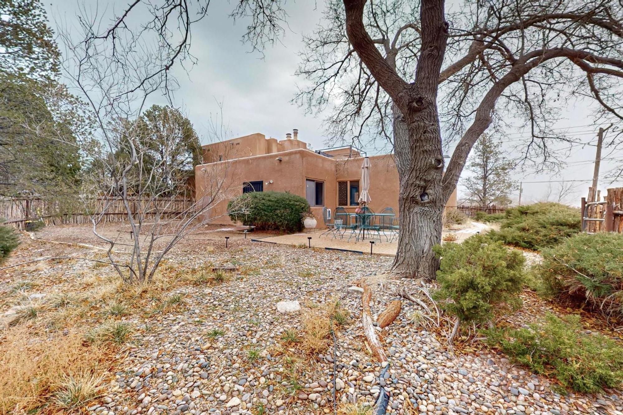 Tranquil Trails -quiet Area - Pet Friendly - By I-40 * Albuquerque