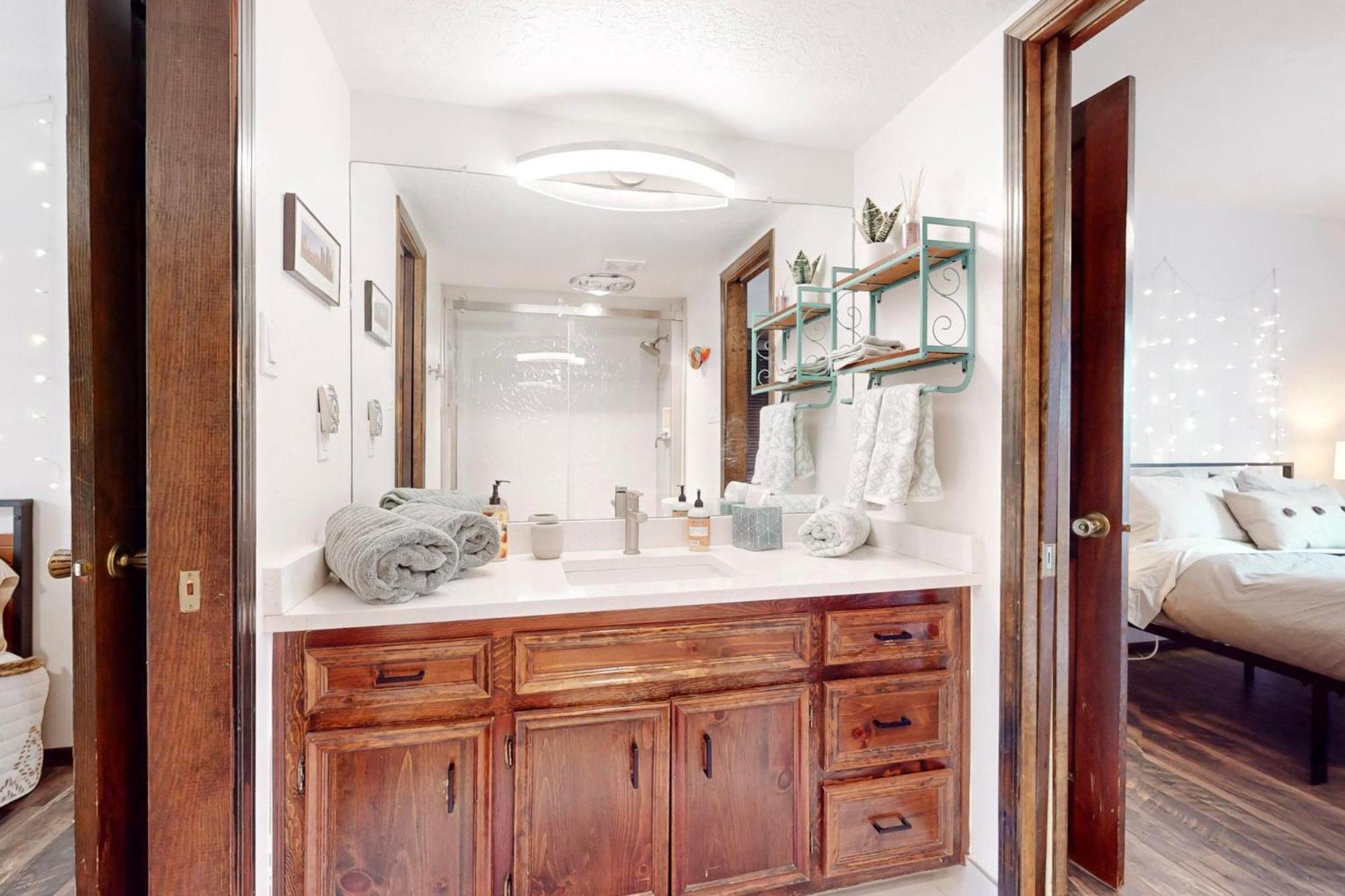 Holiday home Tranquil Trails -quiet Area - Pet Friendly - By I-40