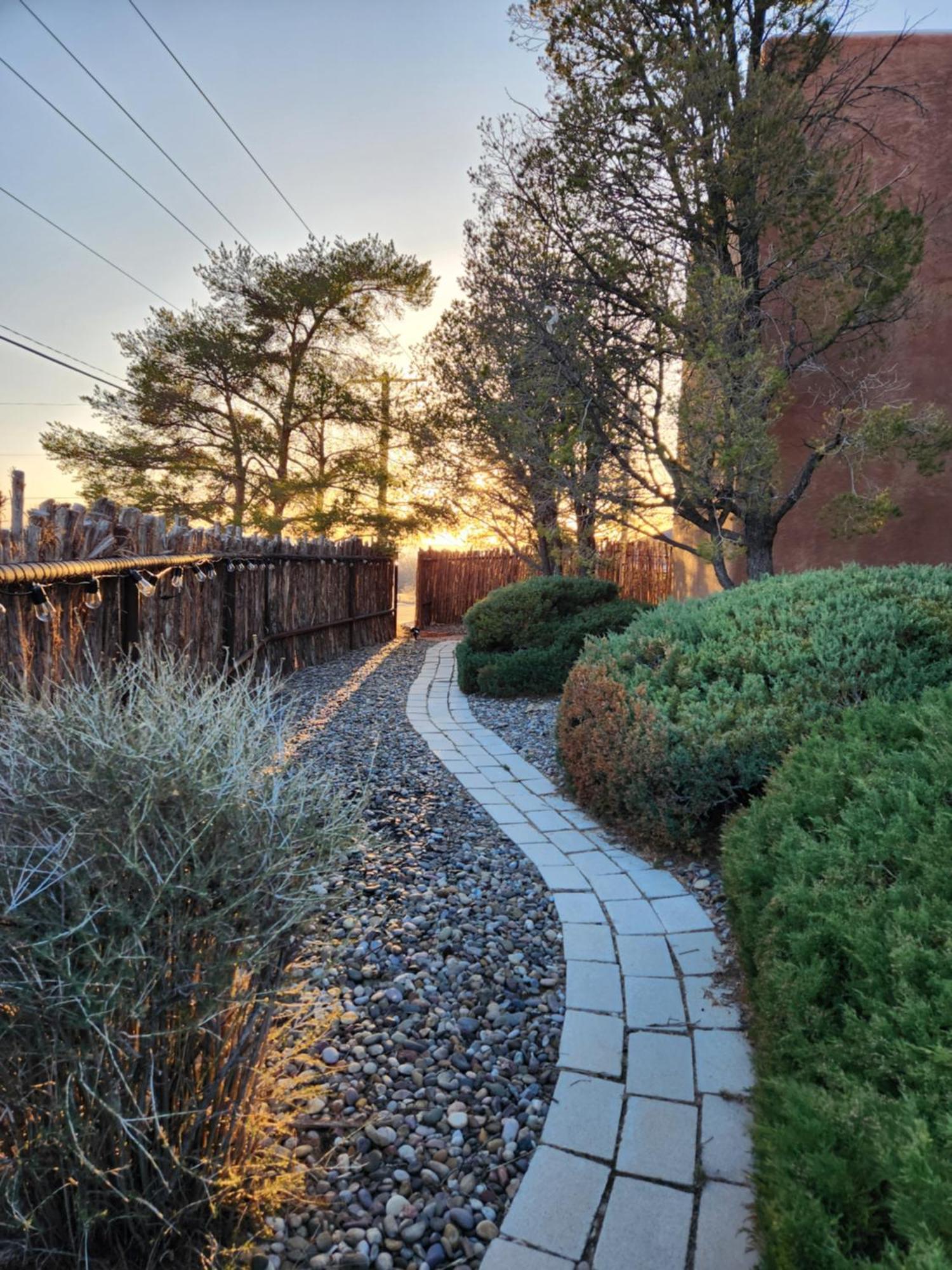 Tranquil Trails -quiet Area - Pet Friendly - By I-40 Holiday home *