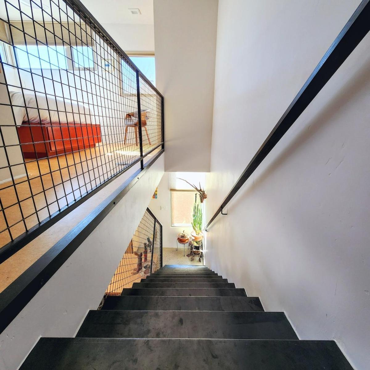 Apartment Tranquil Townhome In Downtown Neighborhood *