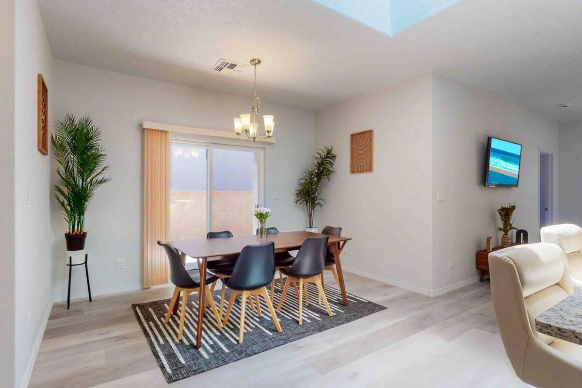 Modern 3br Next To Airport, Netflix, Casino Albuquerque