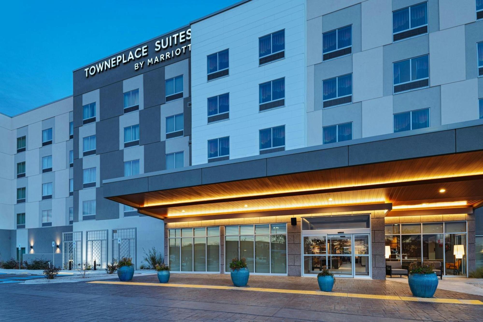 Towneplace By Marriott Uptown Hotel *