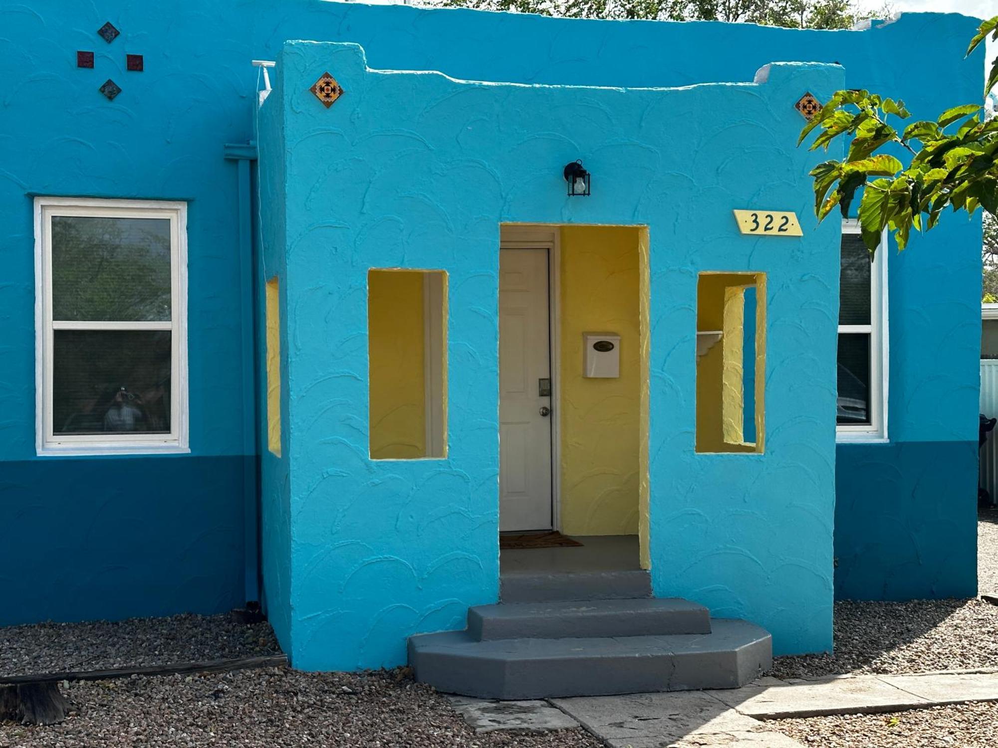 Near Unm, Nob Hill And Downtown Holiday home *