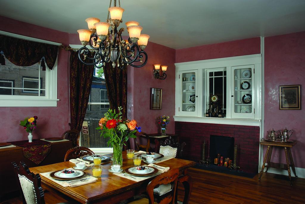 Downtown Historic Bed & Breakfast 3*