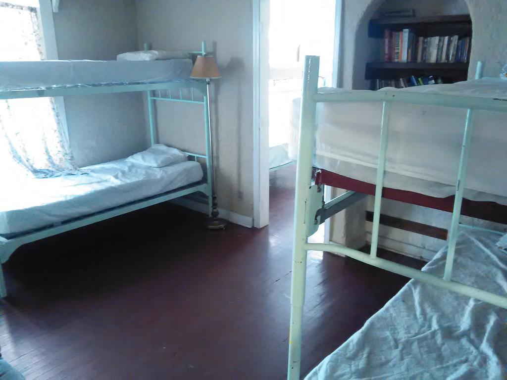 Hostel Route 66 *