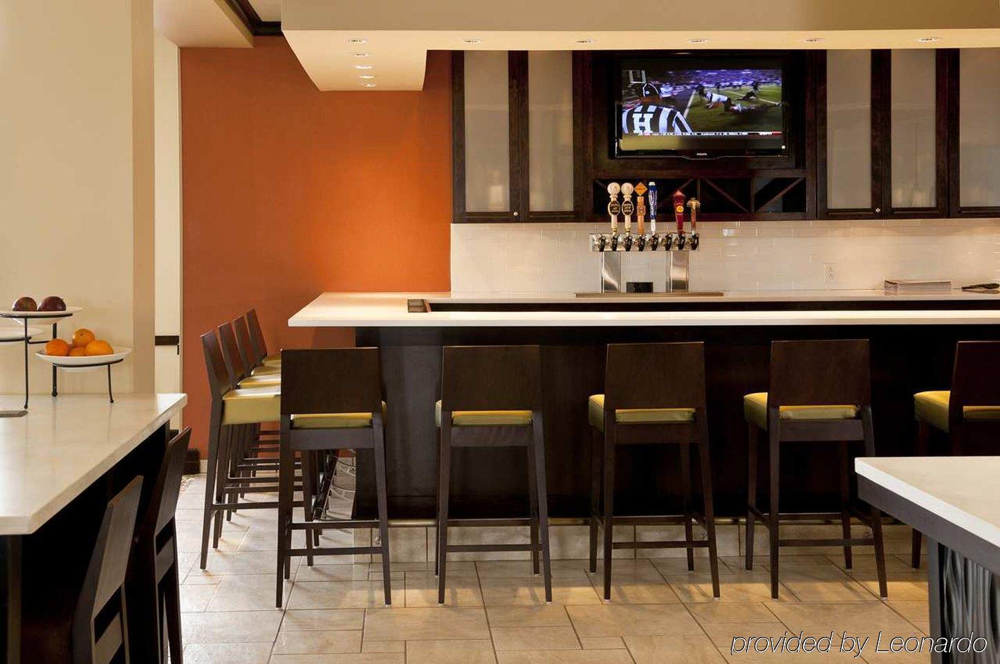 Hotel Hilton Garden Airport 3*