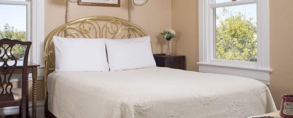 Hotel Bottger Mansion Of Old Town 3*