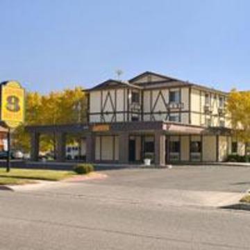 Super 8 By Wyndham West/coors Blvd 2*