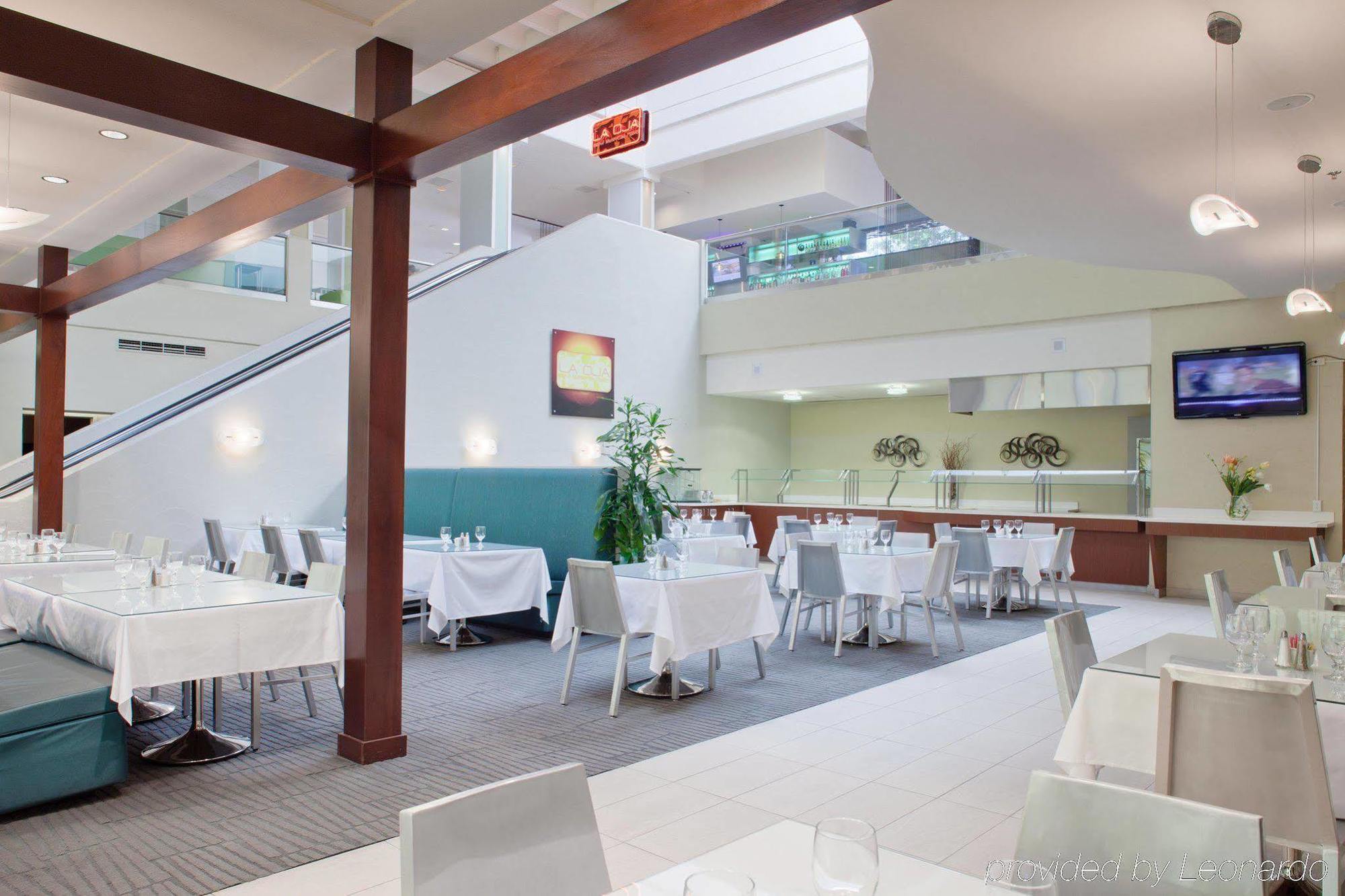 Hotel Doubletree By Hilton