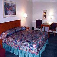 Hotel La Quinta By Wyndham Northeast 3*