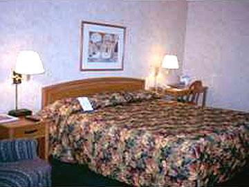 Days & By Wyndham North Hotel