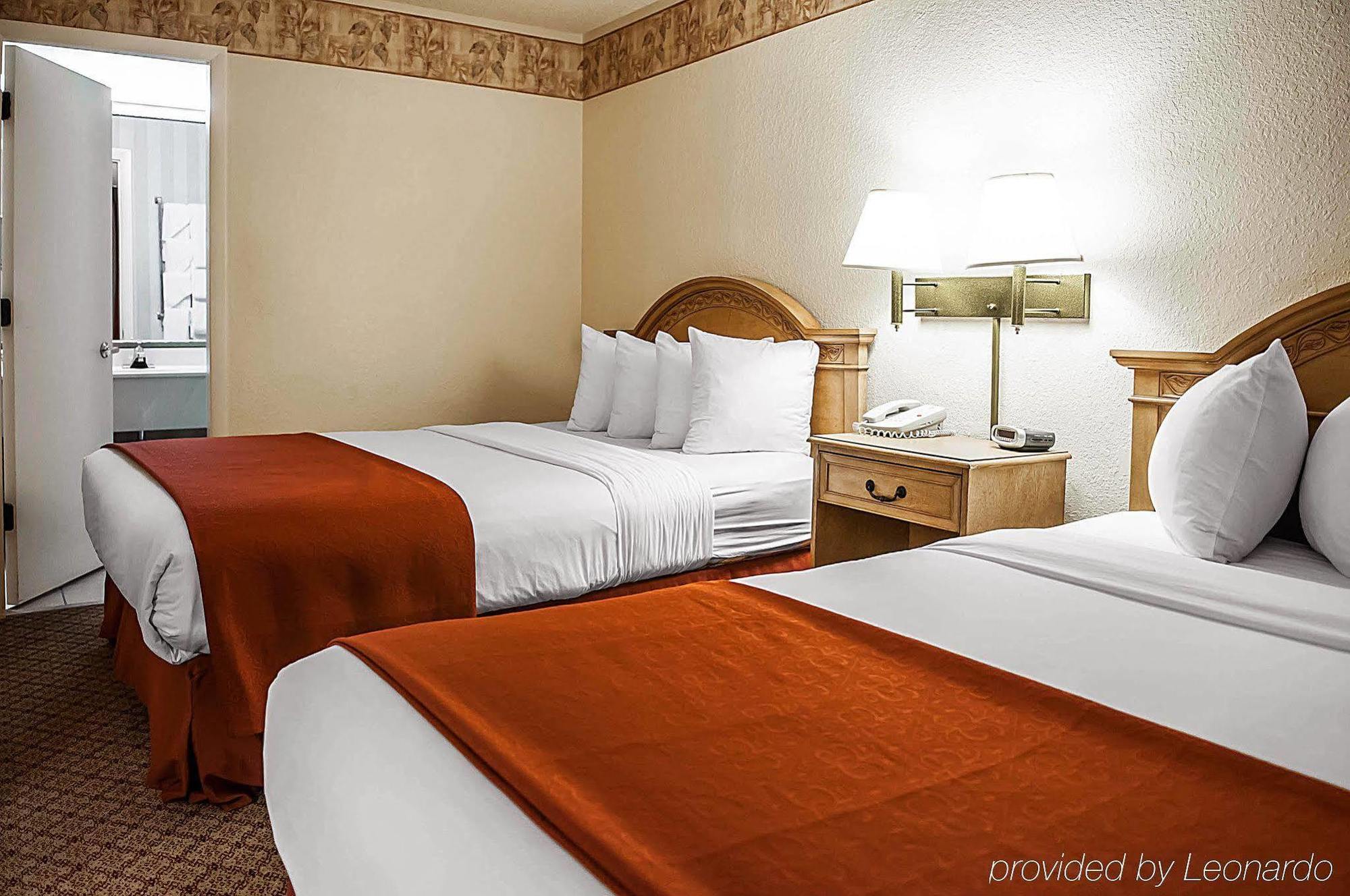 Hotel Pan American And