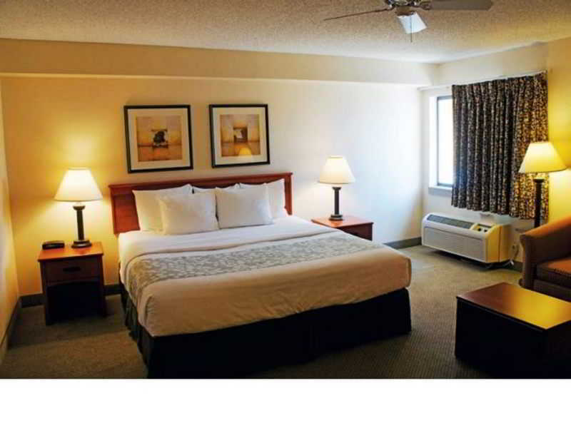 La Quinta By Wyndham Journal Ctr Nw Hotel
