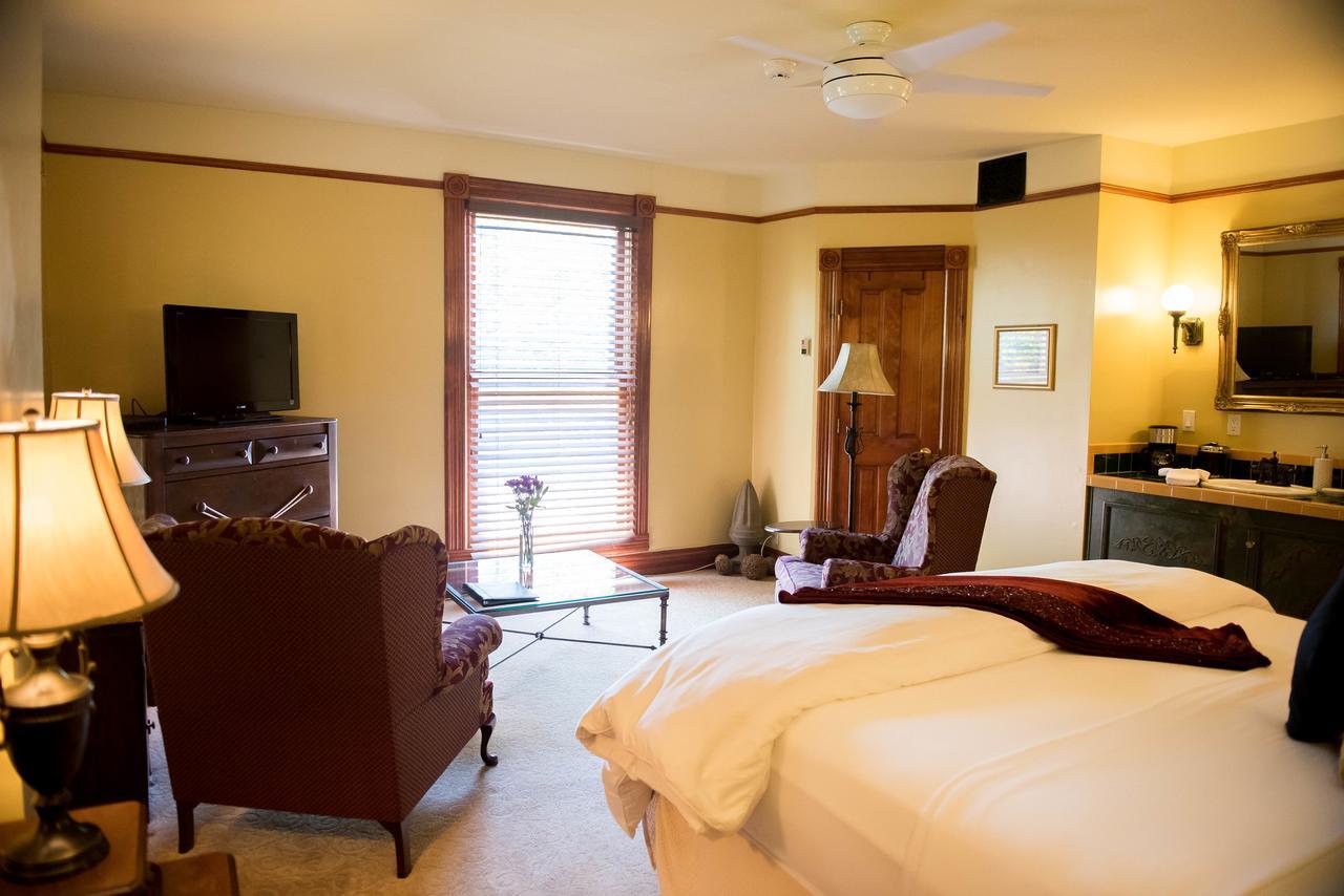 El Cuervo Abq Guest Bed & Breakfast Albuquerque