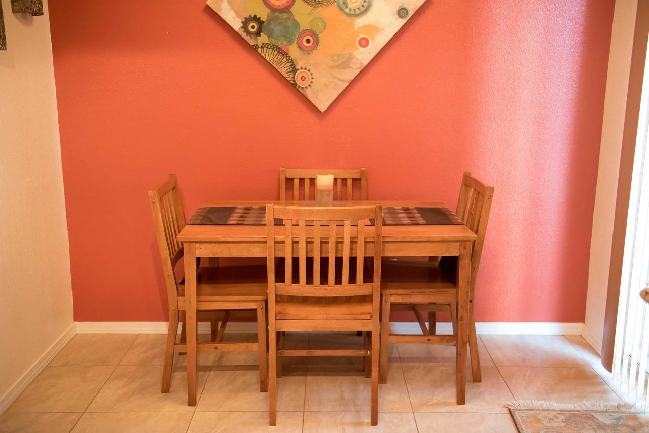 El Cuervo Abq Guest Bed & Breakfast