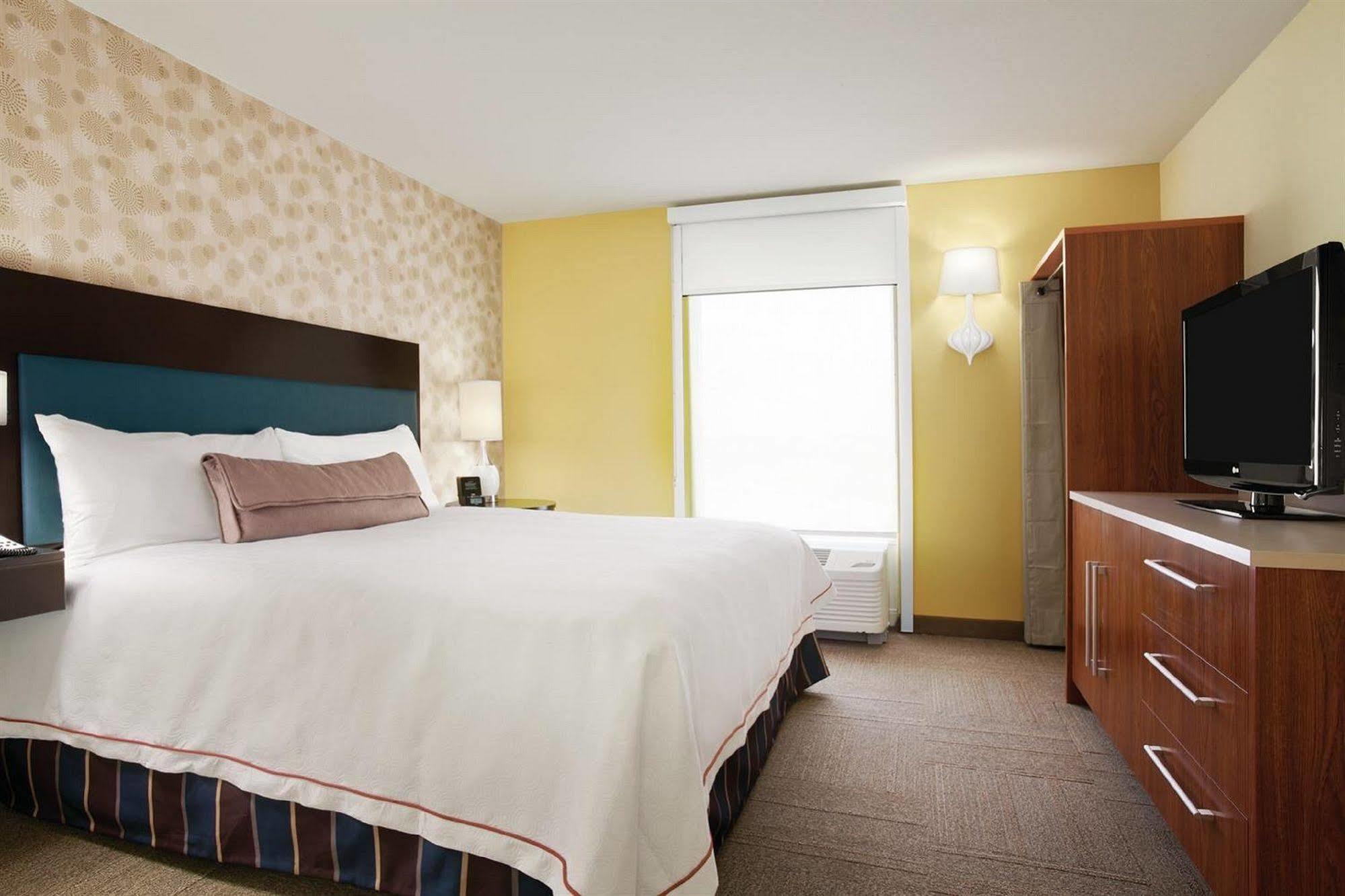 Hotel Home2 By Hilton Downtown/university Albuquerque