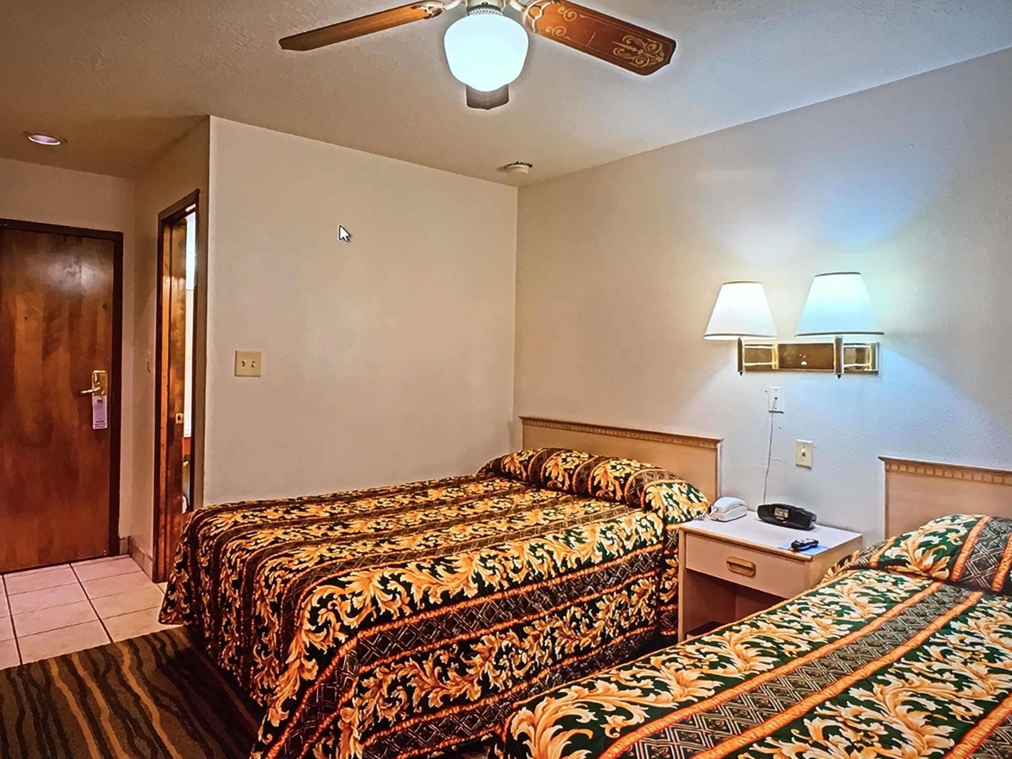 The Querque Hotel 3*