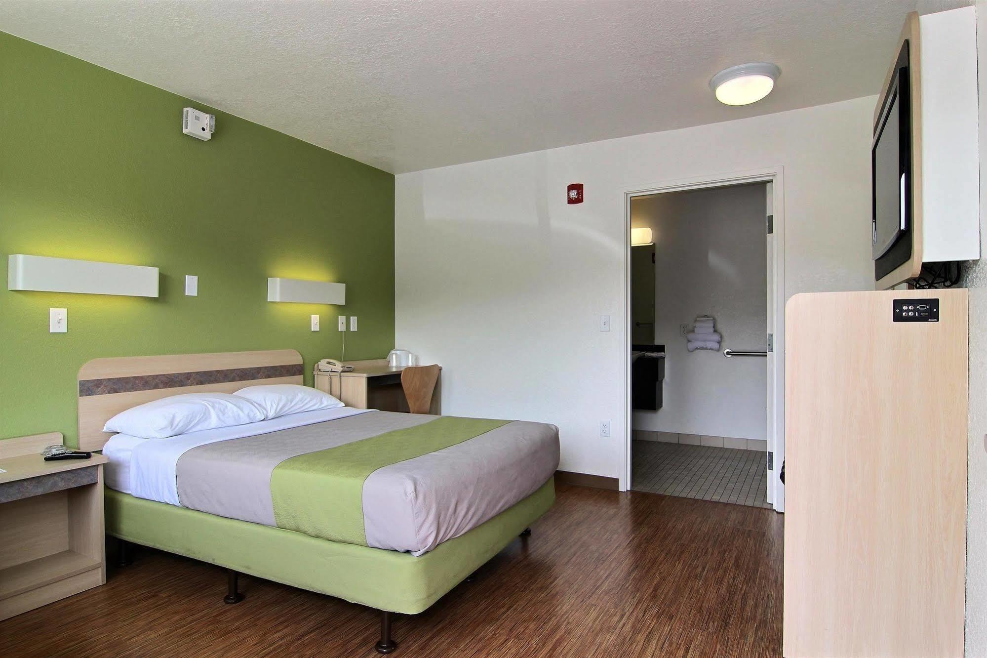 6-albuquerque, Nm - Midtown 2*