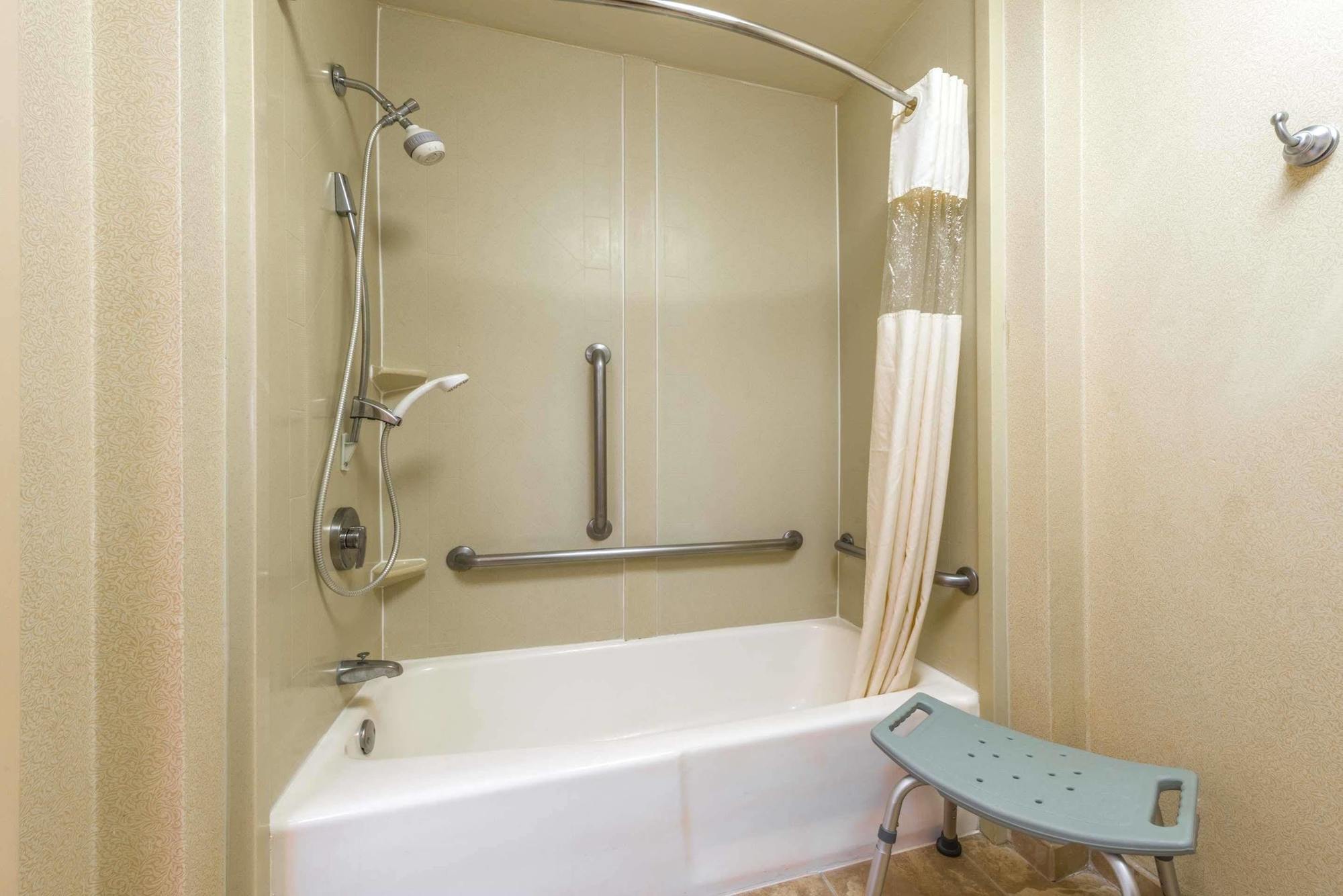 Hotel Days & By Wyndham North Albuquerque