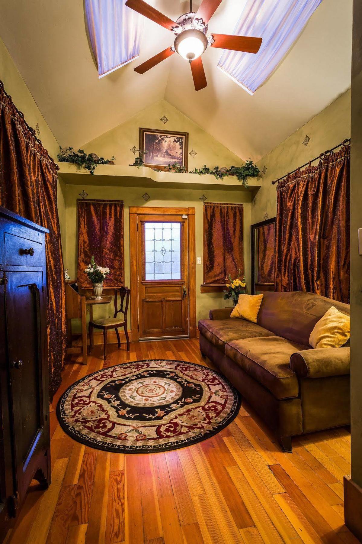 Bed & Breakfast Downtown Historic