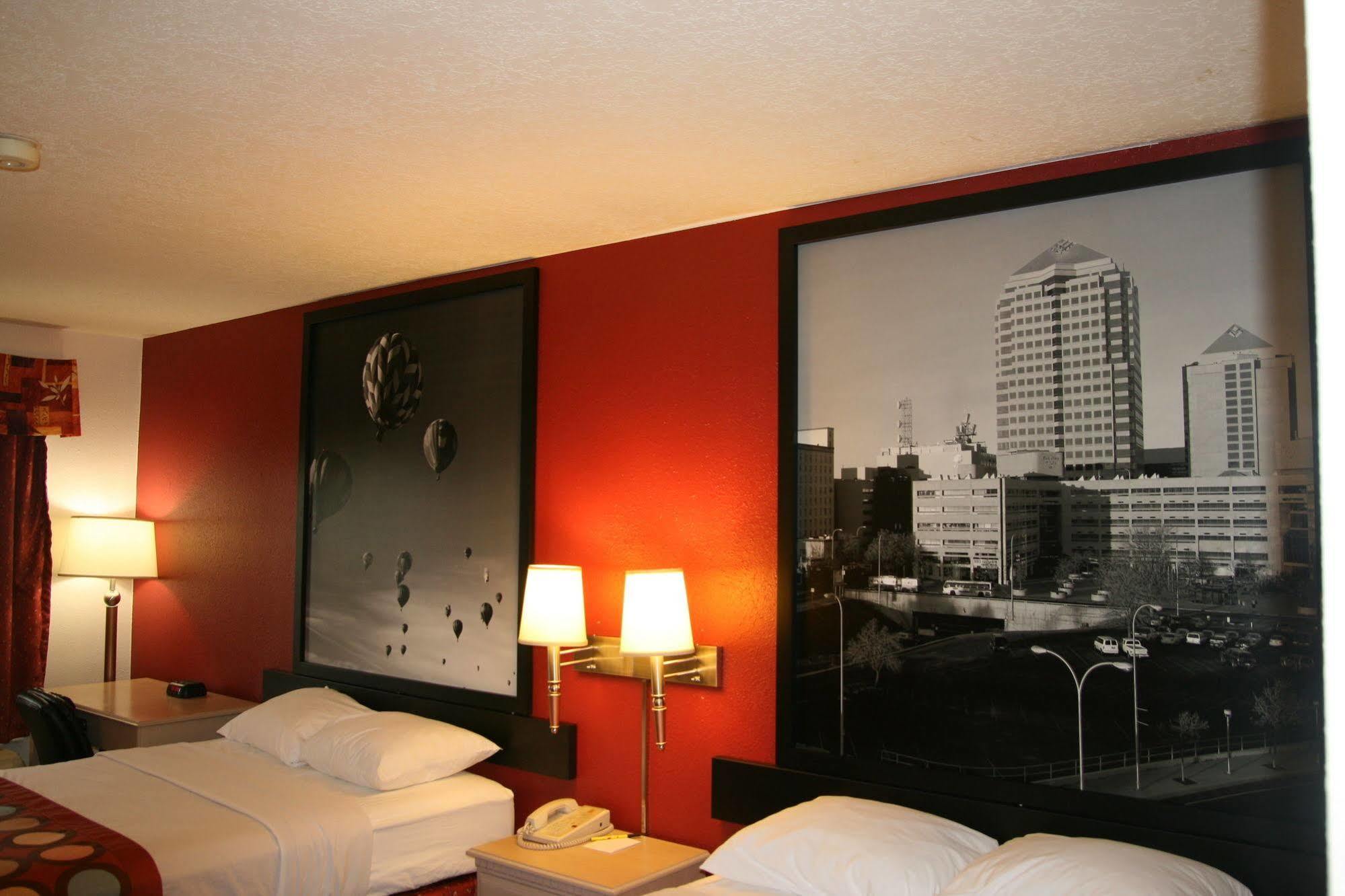 Quality & Hotel