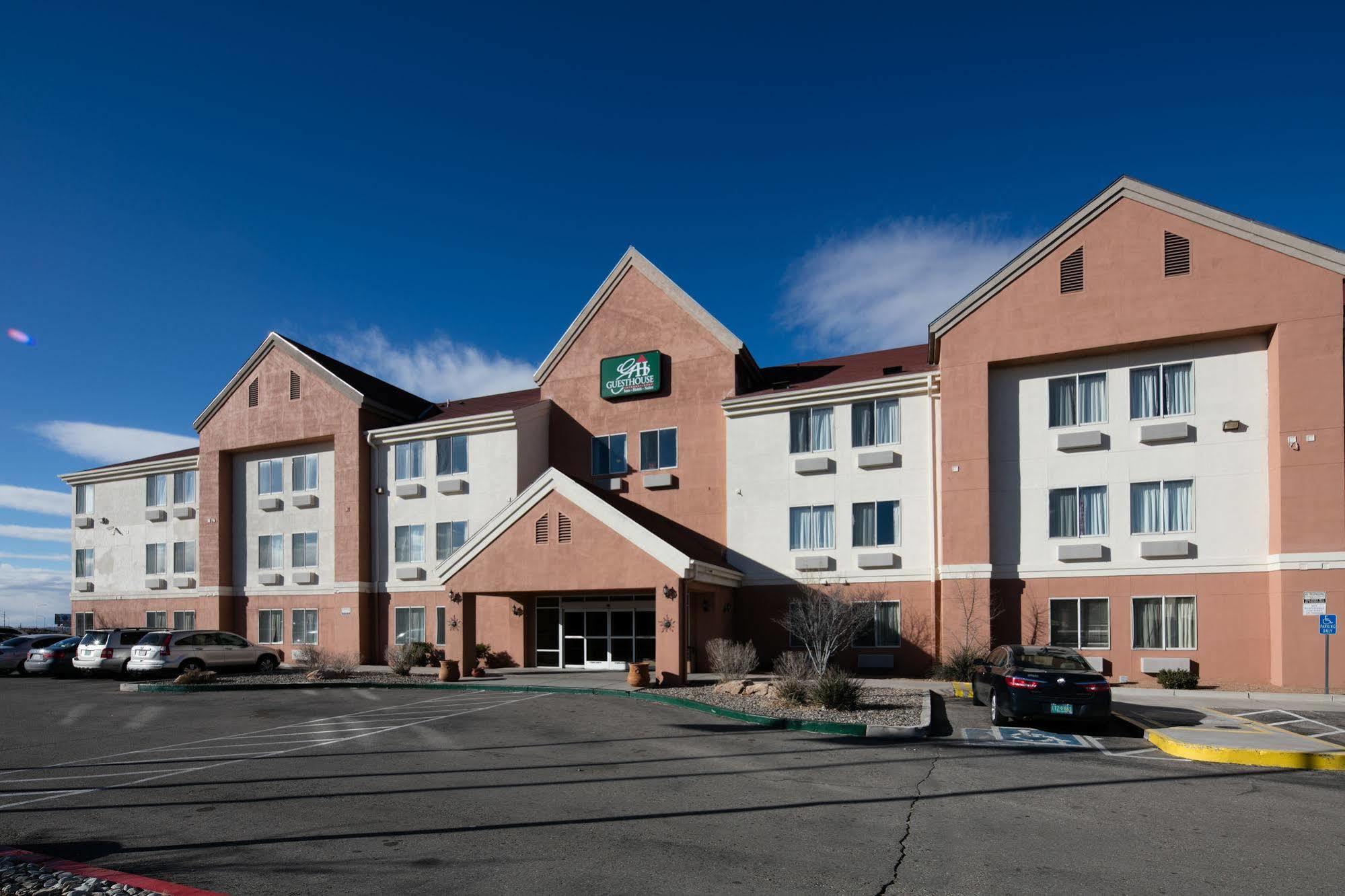 Baymont By Wyndham Airport Hotel