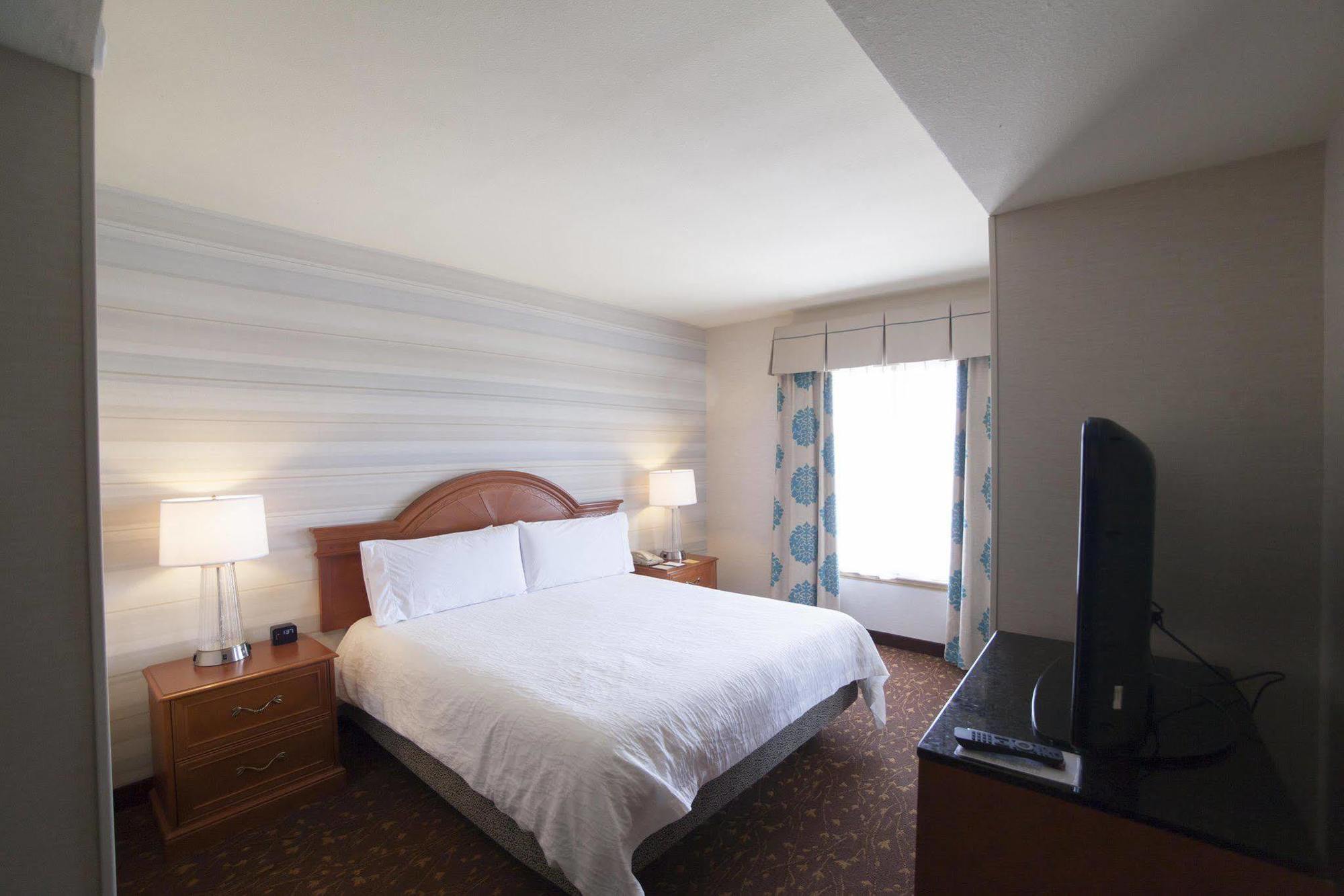 Hotel Hilton Garden Airport 3*