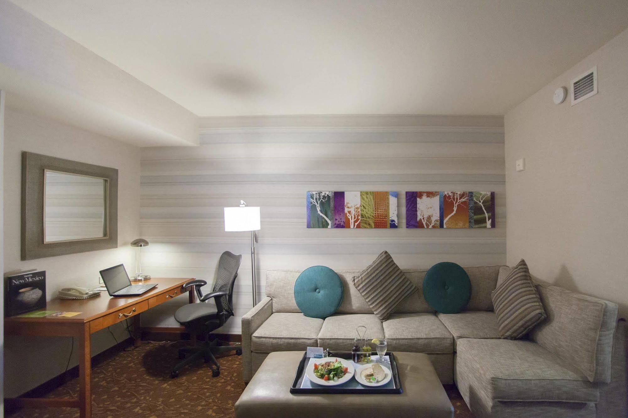 Hilton Garden Airport Hotel