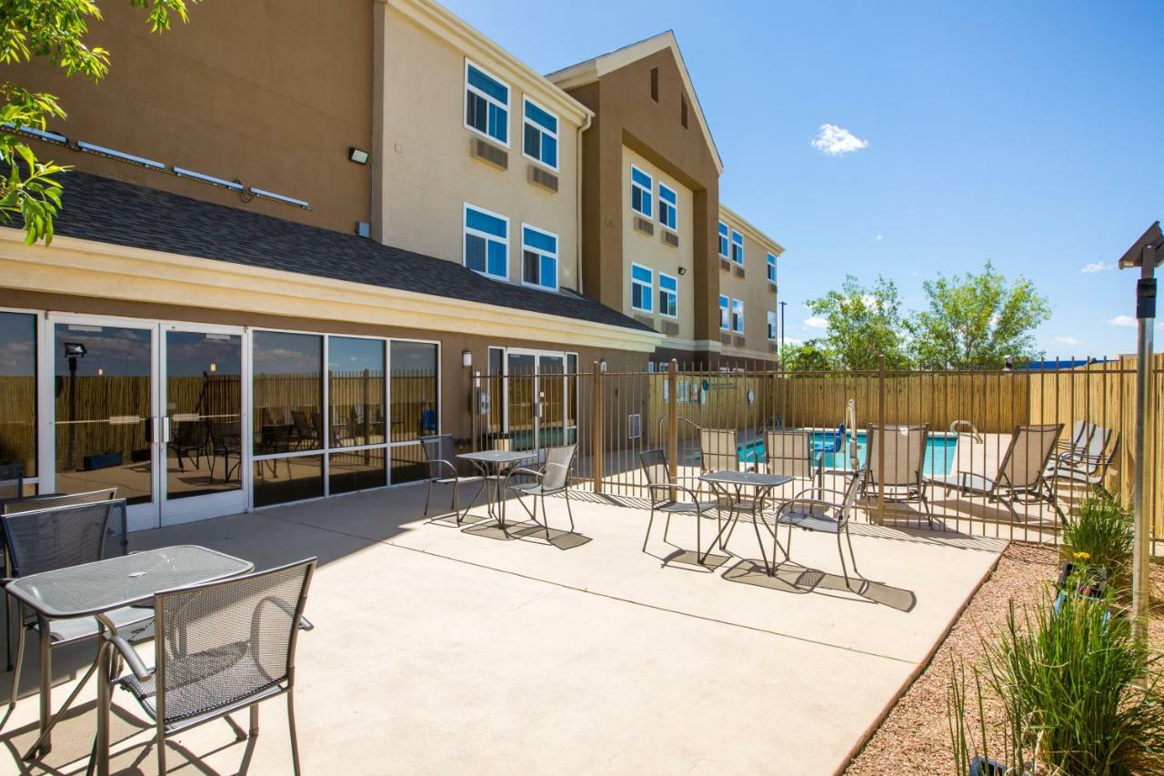 Baymont By Wyndham Airport