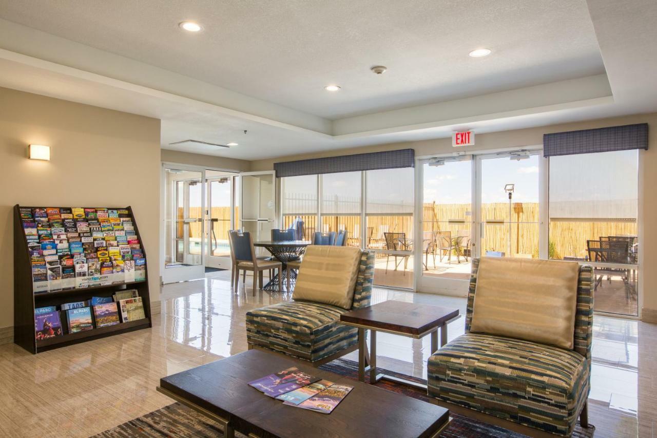 Baymont By Wyndham Airport 3*