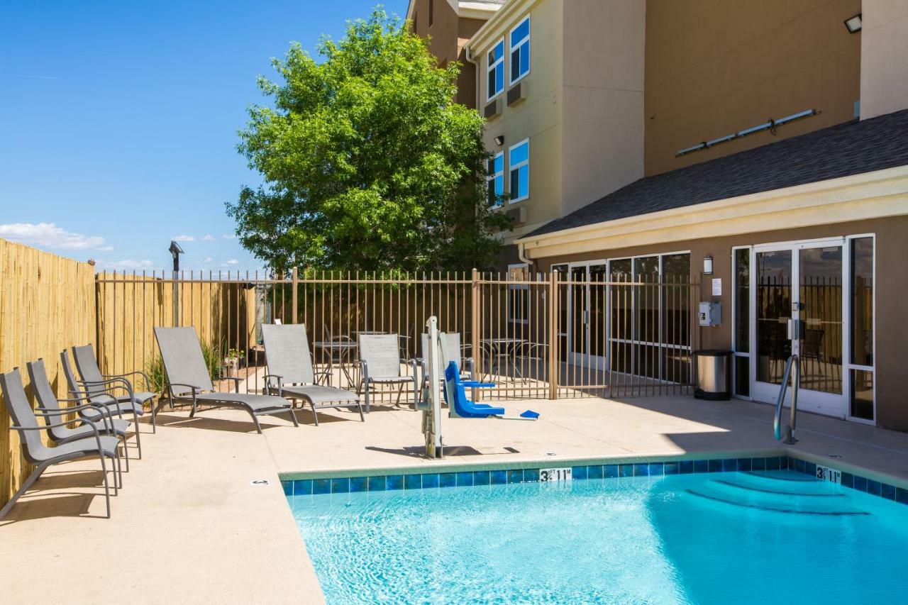 Hotel Baymont By Wyndham Airport