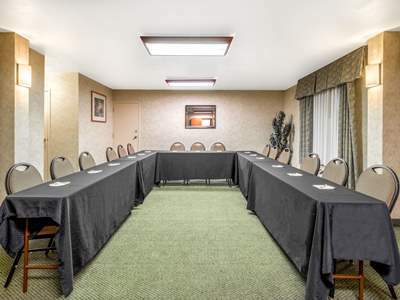 Days & By Wyndham North 3* Albuquerque
